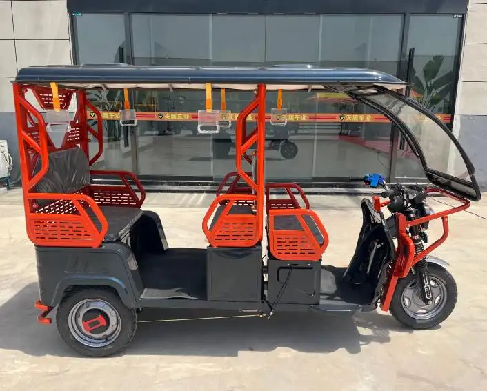 2024 China Triciclo elétrico Tuk Tuk Taxi 1500w Motor mais vendido para venda motocicleta de 3 rodas para táxi com preço baixo