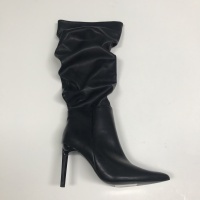 glossy black
