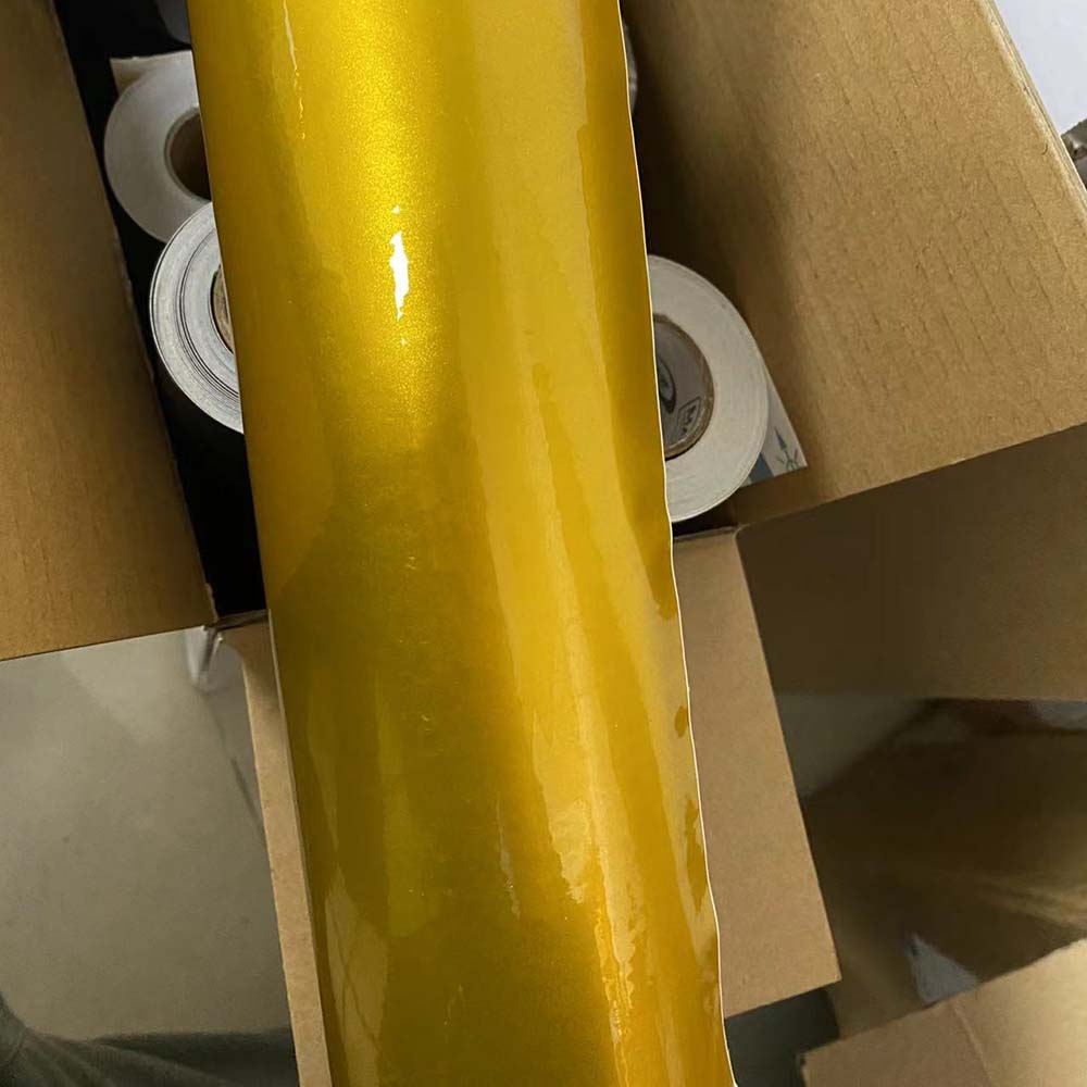 Super Glossy Candy Gold