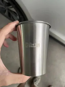 カスタマイズされたロゴ6オンス10オンス12オンス16オンス積み重ね可能な単層金属飲料水304ステンレス鋼パイントカップバービール用