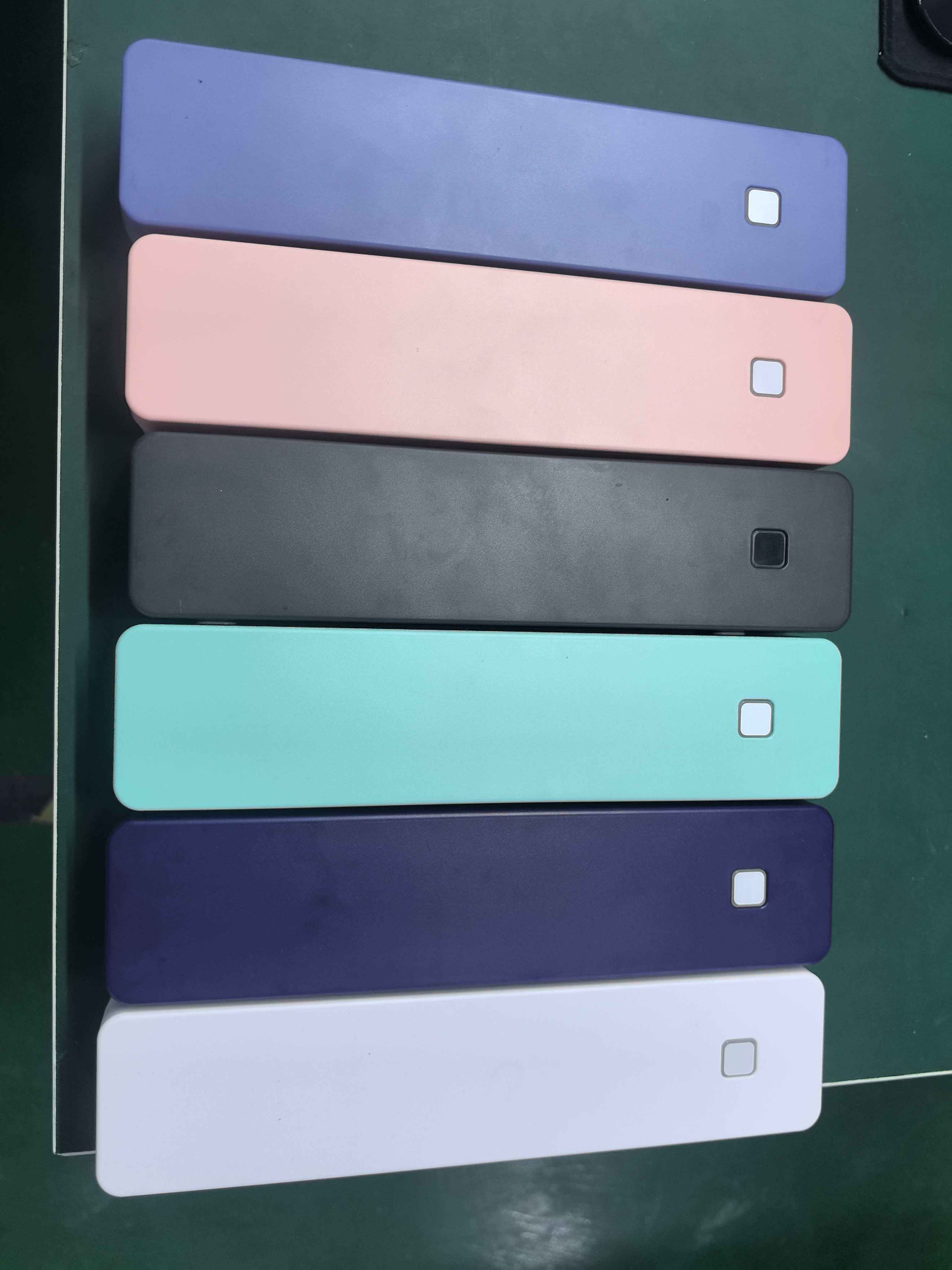 สีเขียว