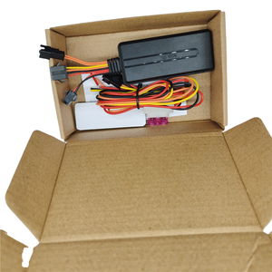 Rastreador GPS 4G para gestión de flotas con SOS y micrófono para seguimiento de vehículos y motocicletas en tiempo real - Product Image 4