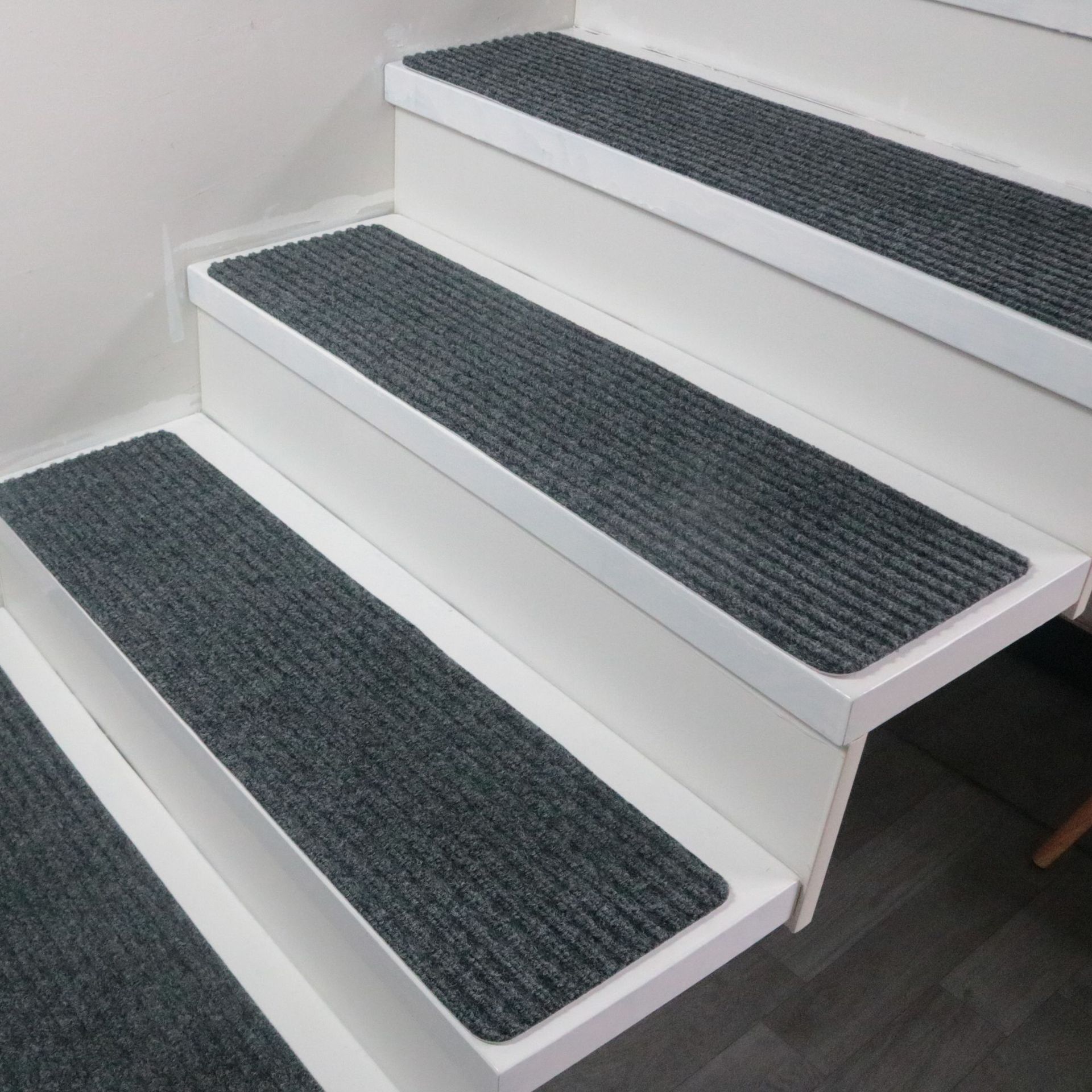 Double stripe dark grey