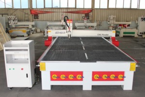 Enrutador CNC máquina de trabajo de madera 2000*4000mm Tamaño de grabado nueva condición husillo único PVC MDF tablero corte DSP Control - Product Image 4