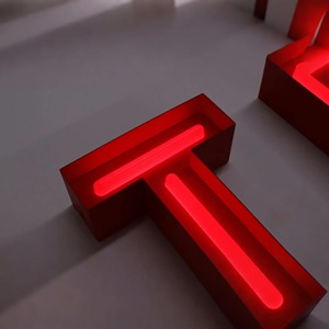 ネオンスタイルフェイク<span class=keywords><strong>LED</strong></span>チャンネルレターカスタム3Dビジネスサイン屋外広告用の照明付き店頭ショップサイン