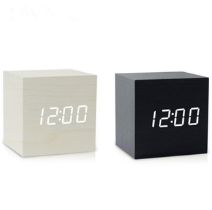 Led-Alarm hölzerne digitale Tischuhr Sprachsteuerung 3D-Led-Uhr USB-betriebene elektronische digitale analog-digitalläuchte - Product Image 1
