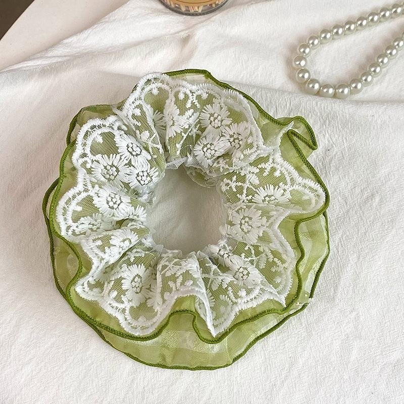 สีเขียว