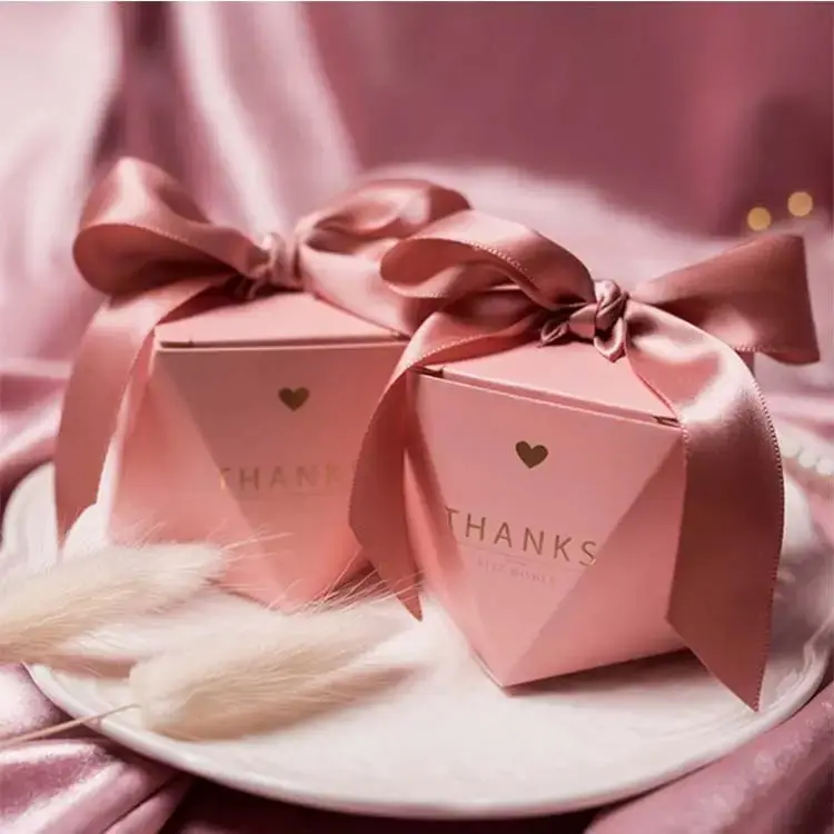 Piramit çin yeni yılı parti çiçek noel bebek duş düğün iyilik küçük şeker kapı hediye paketleme karton kutu misafirler için