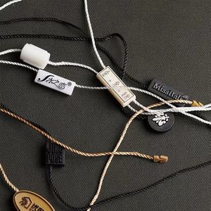 Etiqueta personalizada para ropa, cuerda de poliéster, cuerda con sello colgante con logotipo en relieve, sello de plástico, cuerda con etiqueta colgante - Product Image 4