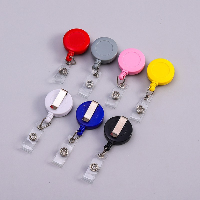 Retractable clip (default blue)