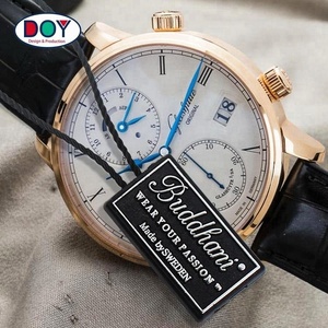 Etiquetas colgantes de plástico con logotipo en relieve de marca propia personalizada de alta calidad, etiqueta de reloj con cuerda de nailon - Product Image 3