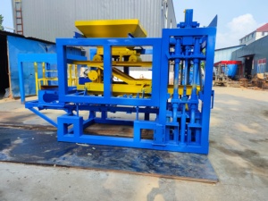 <strong>QT5</strong>-<strong>15</strong> Fully Automatic Brick <strong>Machine</strong> Production <strong>Line</strong> Brick Making <strong>Machine</strong> Cement <strong>Block</strong> <strong>Machine</strong> Is Hot Selling, Easy to Operate - Product Image 3