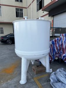 1000L PP Anti-Corrosive Mixing Tank Liquid Chemical Plastic <strong>Mixer</strong> Polypropylene Bleach Making Mixing Machine - Product Image 2