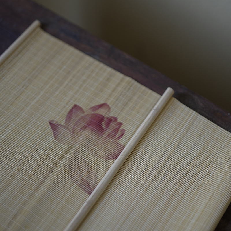 Single-sided lotus design