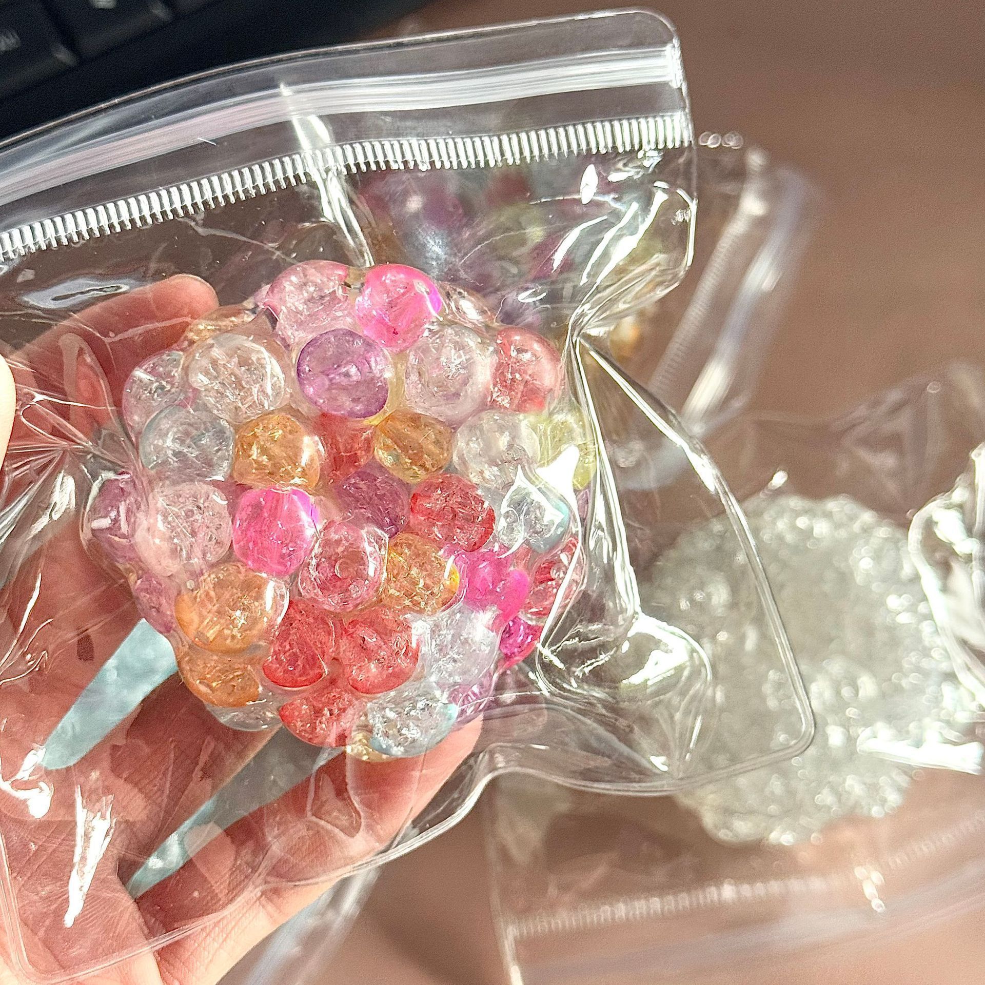 6cm Crinkle Bead Ball(Iridescent)