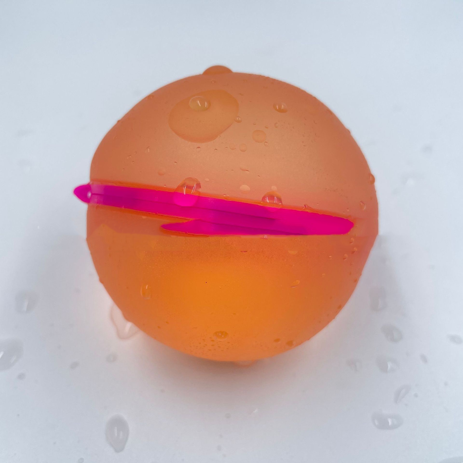 Aspirazione magnetica arancione