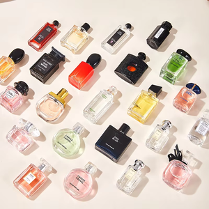 Uygun Mini versiyonu Q örnek parfüm erkekler ve kadınlar için On-the-Go kullanımı için EDP EDT köln koku 5 ml 7.5 ml 10ml - Product Image 1