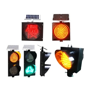 Yangzhou FAMA trafik 12VDC araç LED trafik ışığı dayanıklı plastik konut ile 100mm RYG Semaforo güneş ışık kaynağı - Product Image 1