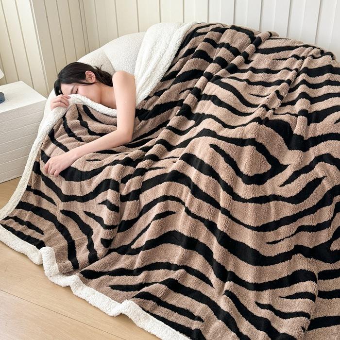 Camel-striped zebra pattern