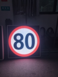 道路施工室外LED交通显示屏高速LED交通显示屏管理标志 - Product Image 4