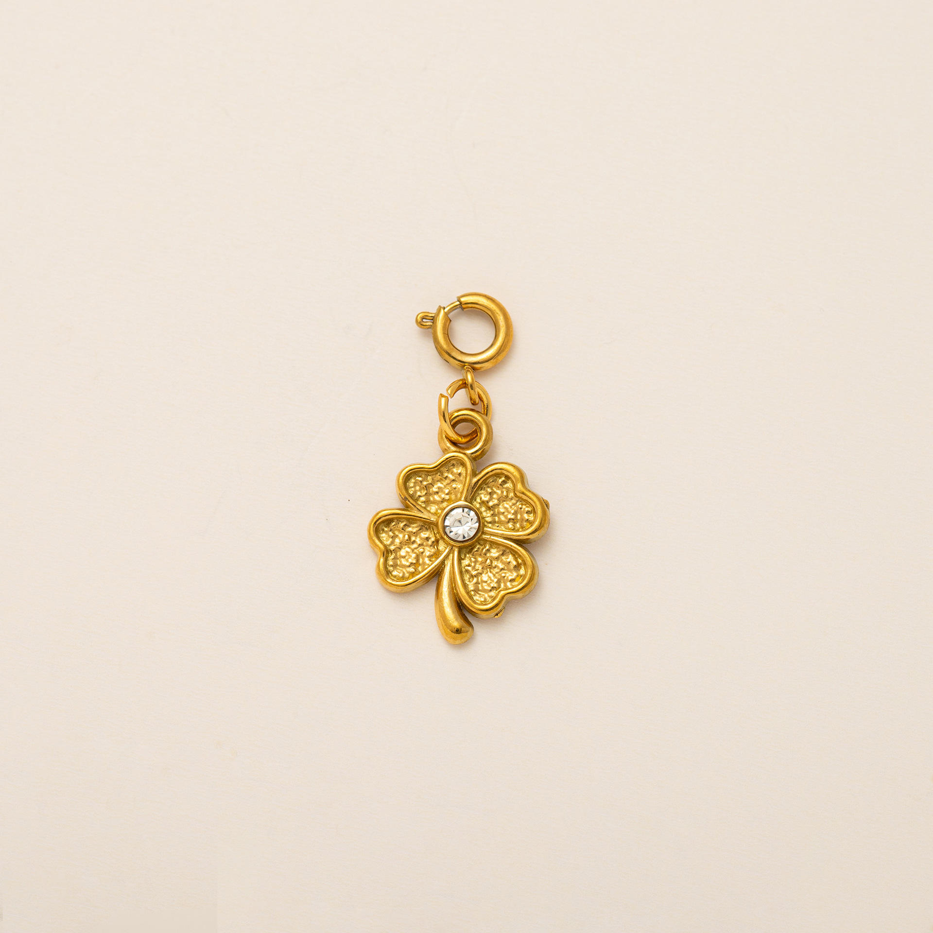 คริสตัลจี้หญ้าโชคดี-ทอง