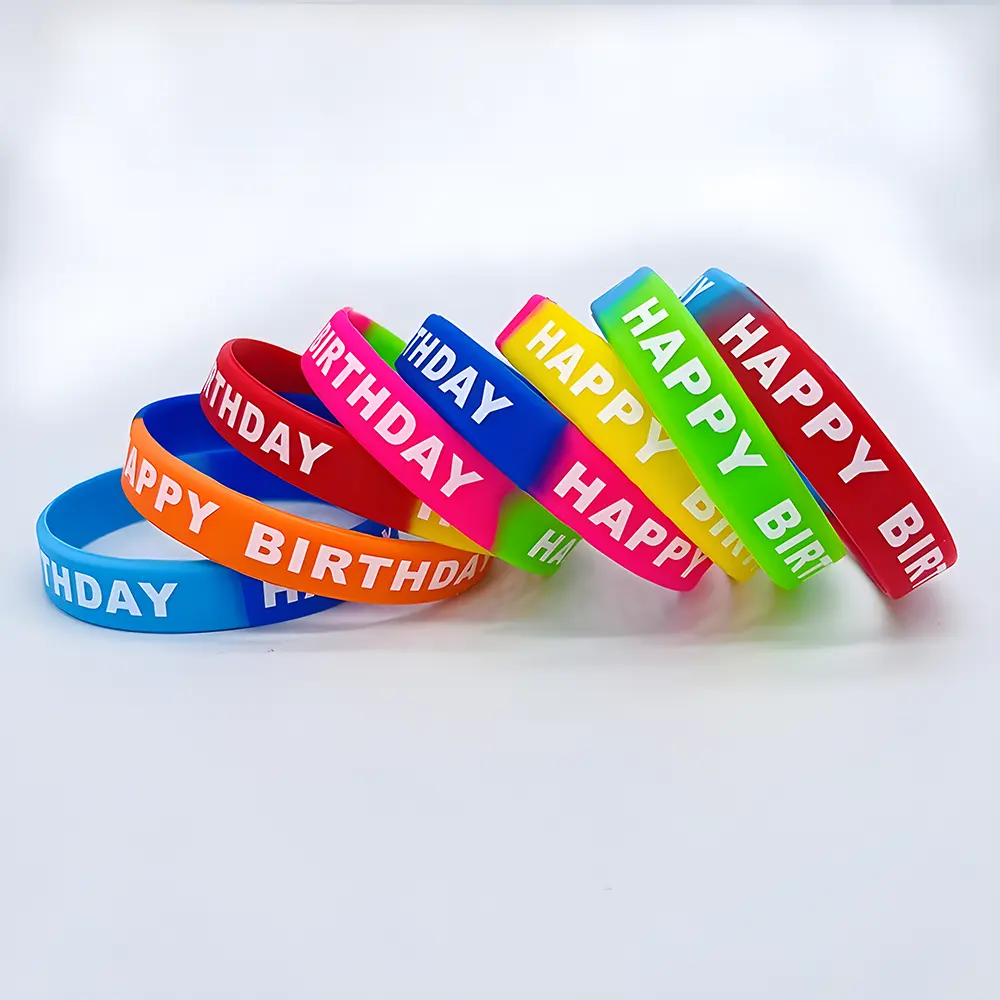 Pulsera de deportes al aire libre celebración de publicidad que brilla en la oscuridad letras impresas niños y ancianos deportes de silicona