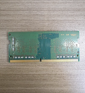 หน่วยความจำแล็ปท็อป 8GB DDR4 3200MHz ความเร็วสูง SODIMM รุ่น M471A1G44BB0-CWE ใช้แล้ว รองรับการใช้งานกับอุปกรณ์หลายประเภท - Product Image 2