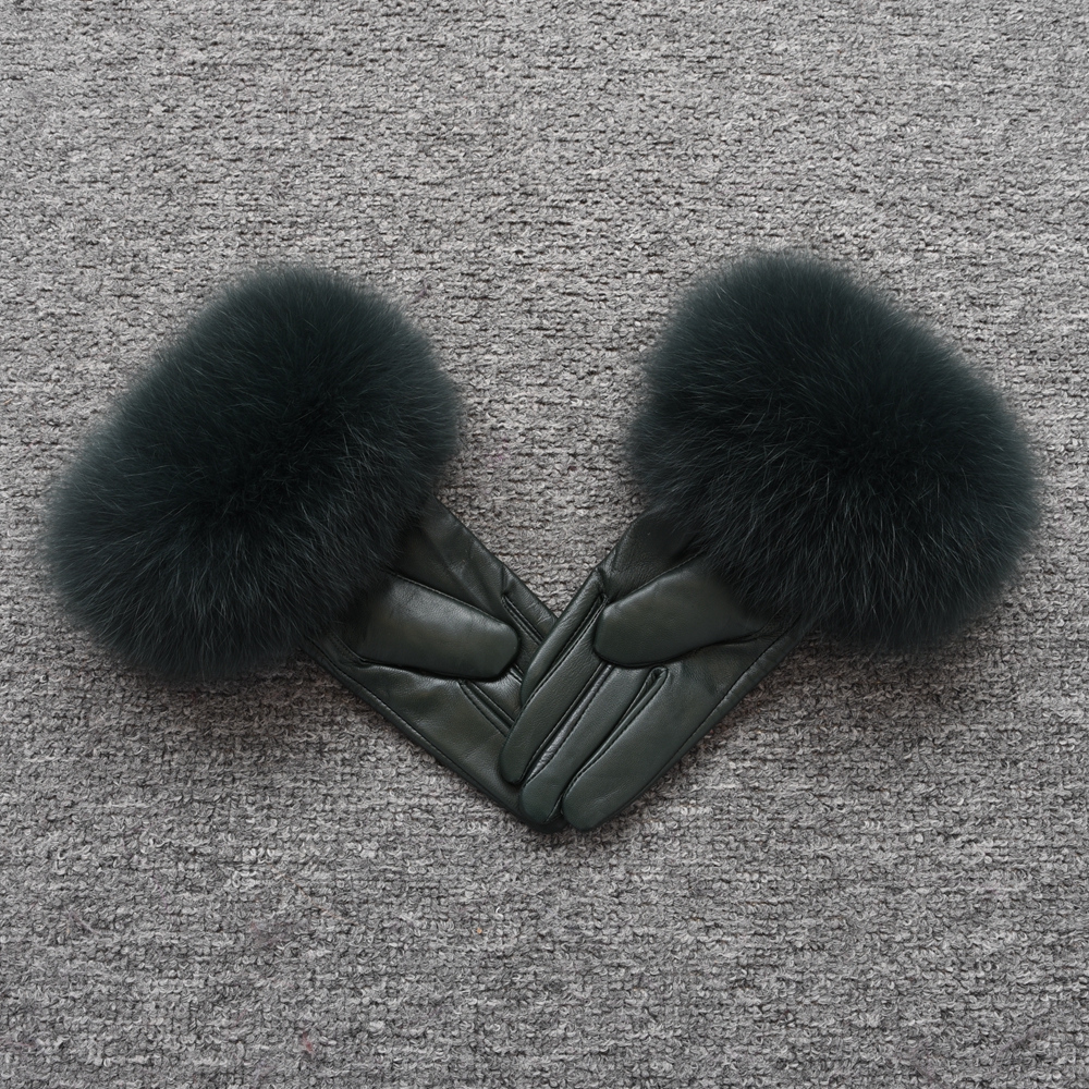 dark green