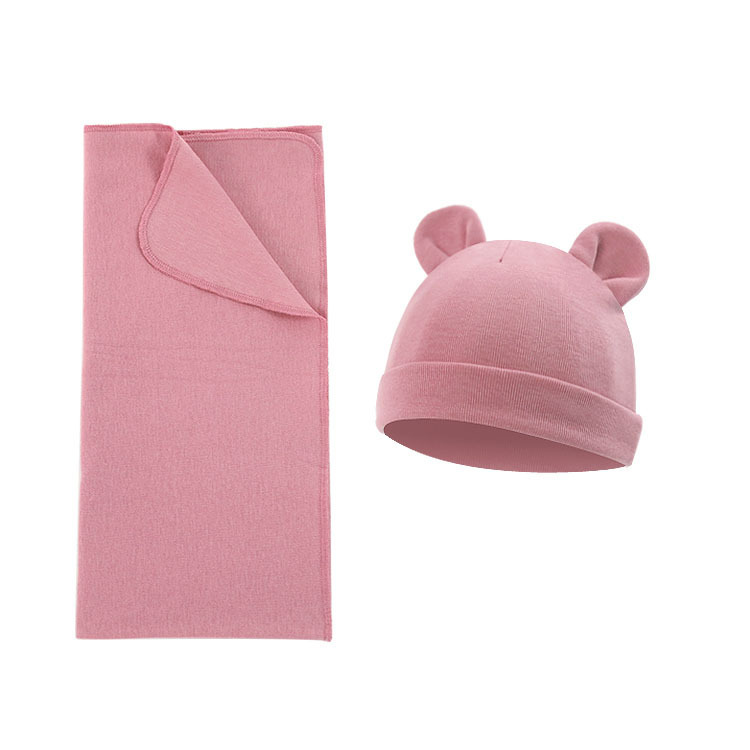 Dark pink (wrapping towel + rice)