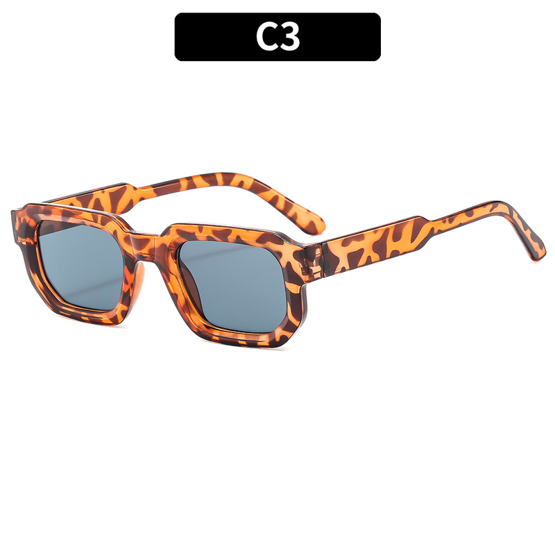 C3-DEMI-NOIR