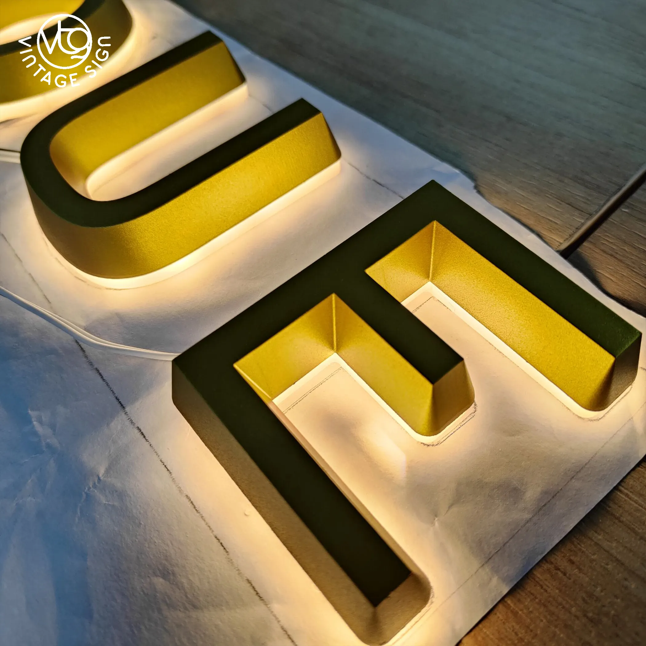 Room Decor 304 lettere in acciaio inossidabile Hotel Led Alphabet Business Logo esterno lettera segni tradizionale Storefront Sign