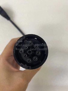 88890315-V Deutsch (9ピン) VOCOM I 88890300またはVOCOM II 88890400データリンクアダプターECUプログラミングのケーブル交換作業 - Product Image 3