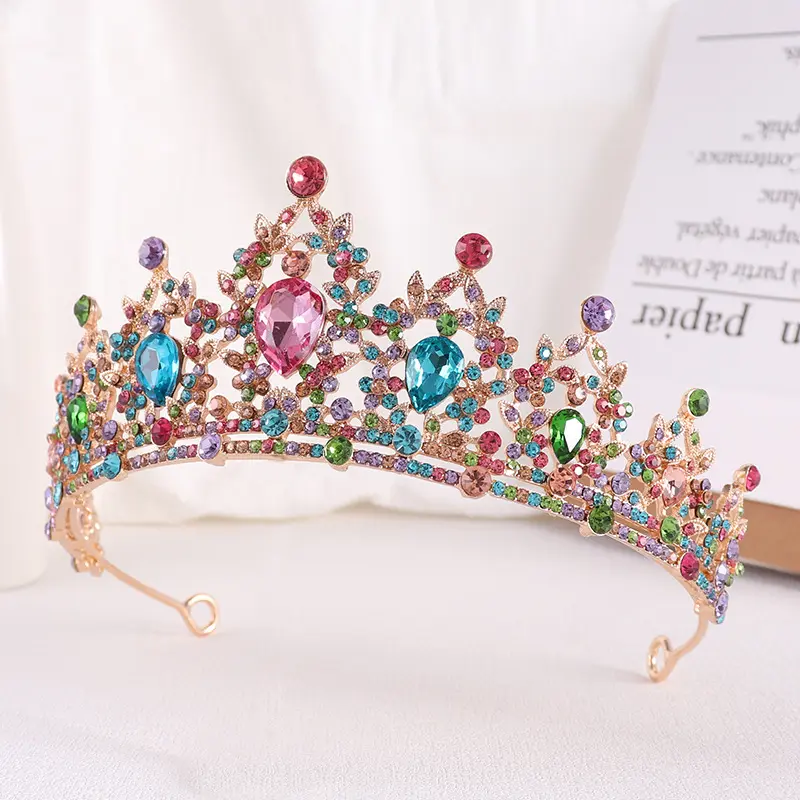 Europeu Bridal Headwear Acessórios de cabelo Barroco Crown Alloy Banhado a ouro Colorido Rhinestone Crown Para As Mulheres