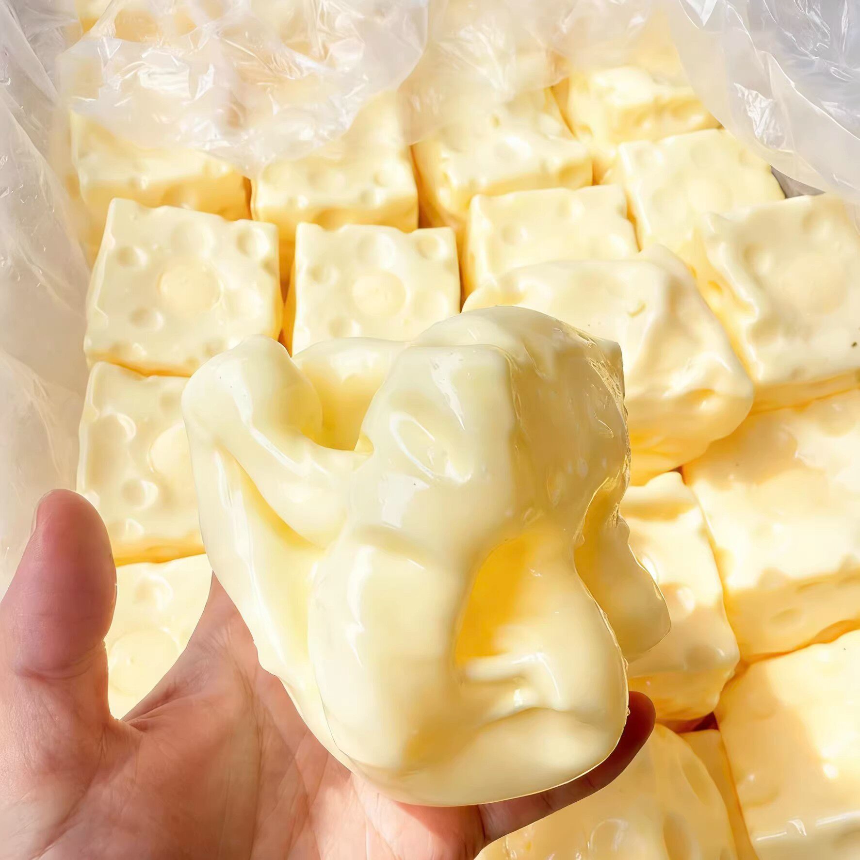 Version farine de fromage jaune-7 cm