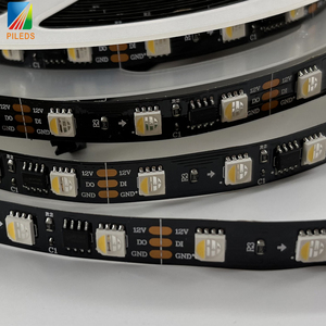 SK6812 WS2811集成电路12V RGBW可寻址发光二极管带5m 5050 RGBW Ucs1903照明应用，带聚氯乙烯体和DC电源 - Product Image 2