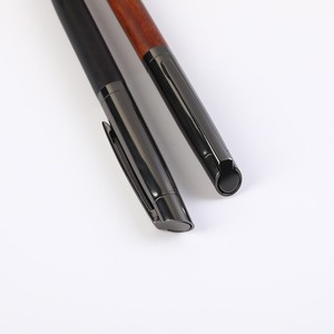 <span class=keywords><strong>2025</strong></span> Mới Sang Trọng Kinh Doanh Khách Sạn Vip Quà Tặng Gỗ Kim Loại Chữ Ký Bút Parker Mực Cao Cấp Bút Bi Với Biểu Tượng Tùy Chỉnh - Product Image 2