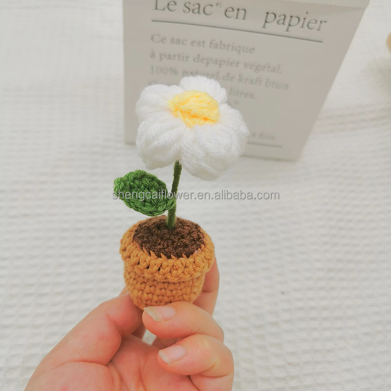 14 petites fleurs de port tricotées au crochet 12*5*5cm
