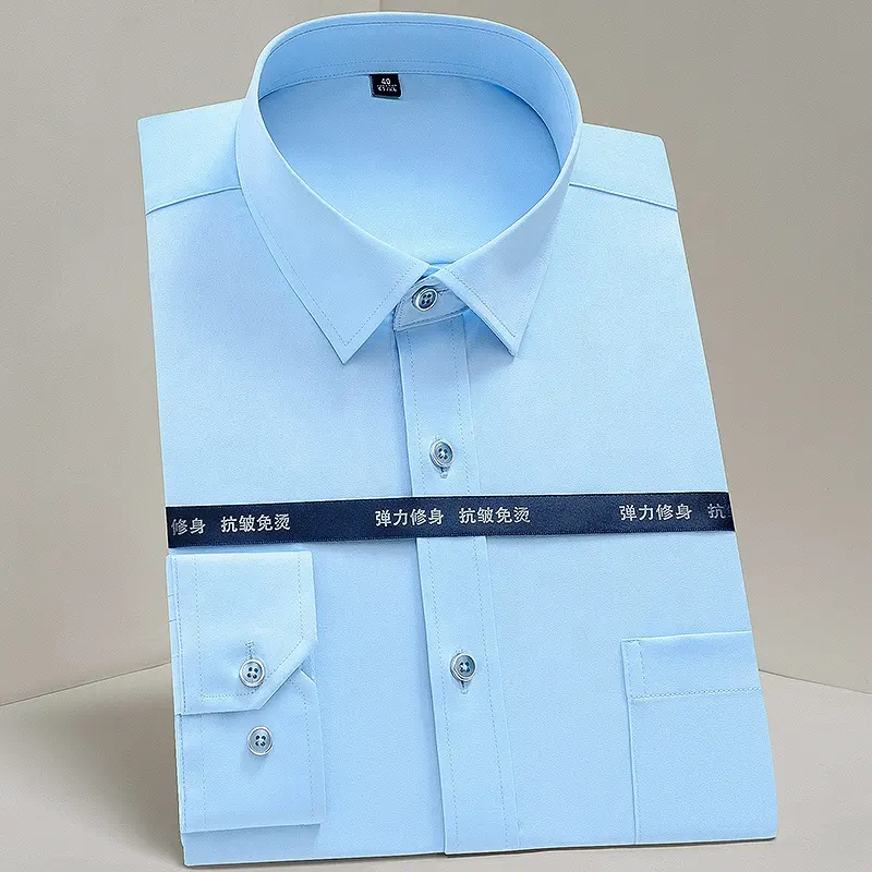 قميص رجالي كلاسيكي, قميص رجالي كلاسيكي غير حديدي قابل للتمدد يسهل العناية به مع جيب بأكمام طويلة مناسب للعمل الرسمي