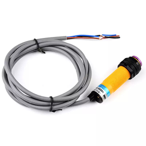 Interruptor de proximidad, sensor fotoeléctrico infrarrojo de reflexión difusa, con componentes electrónicos para evitar obstáculos, D80NK, 1/2 - Product Image 4