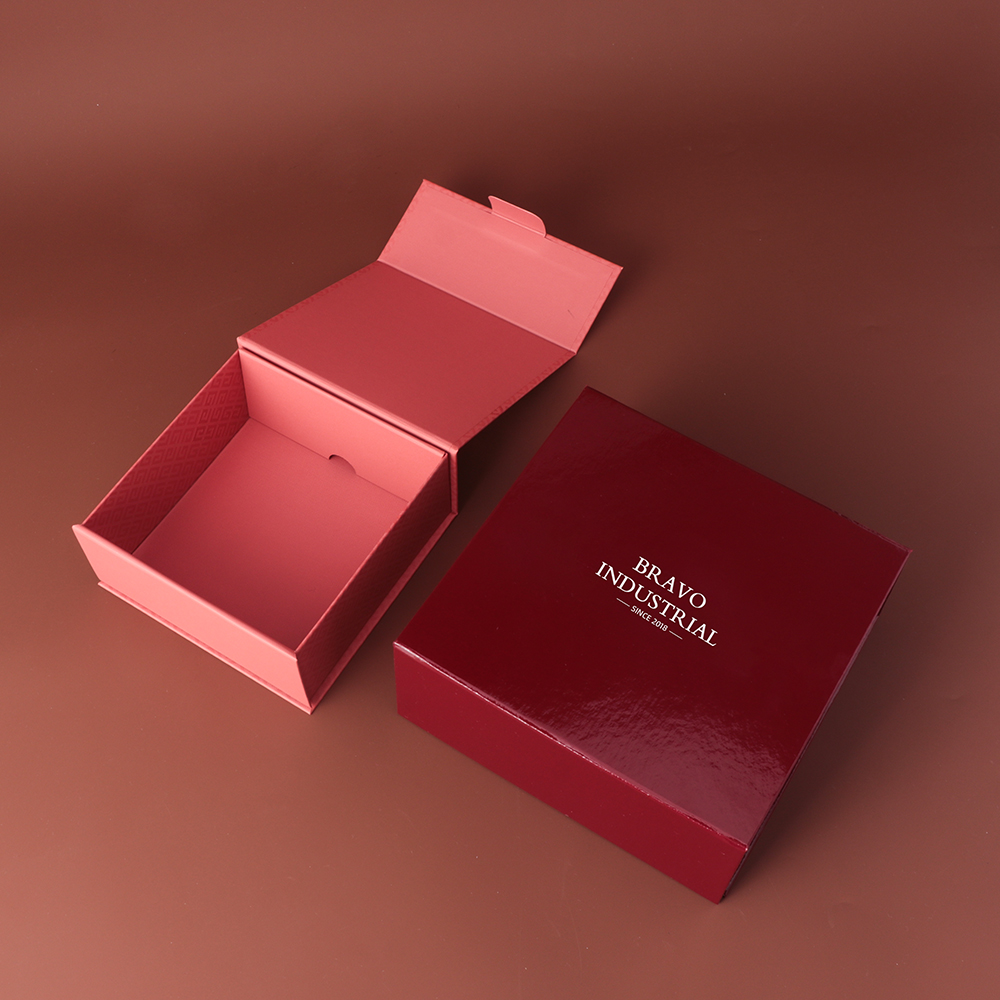 Rouge (Stock AE)***
