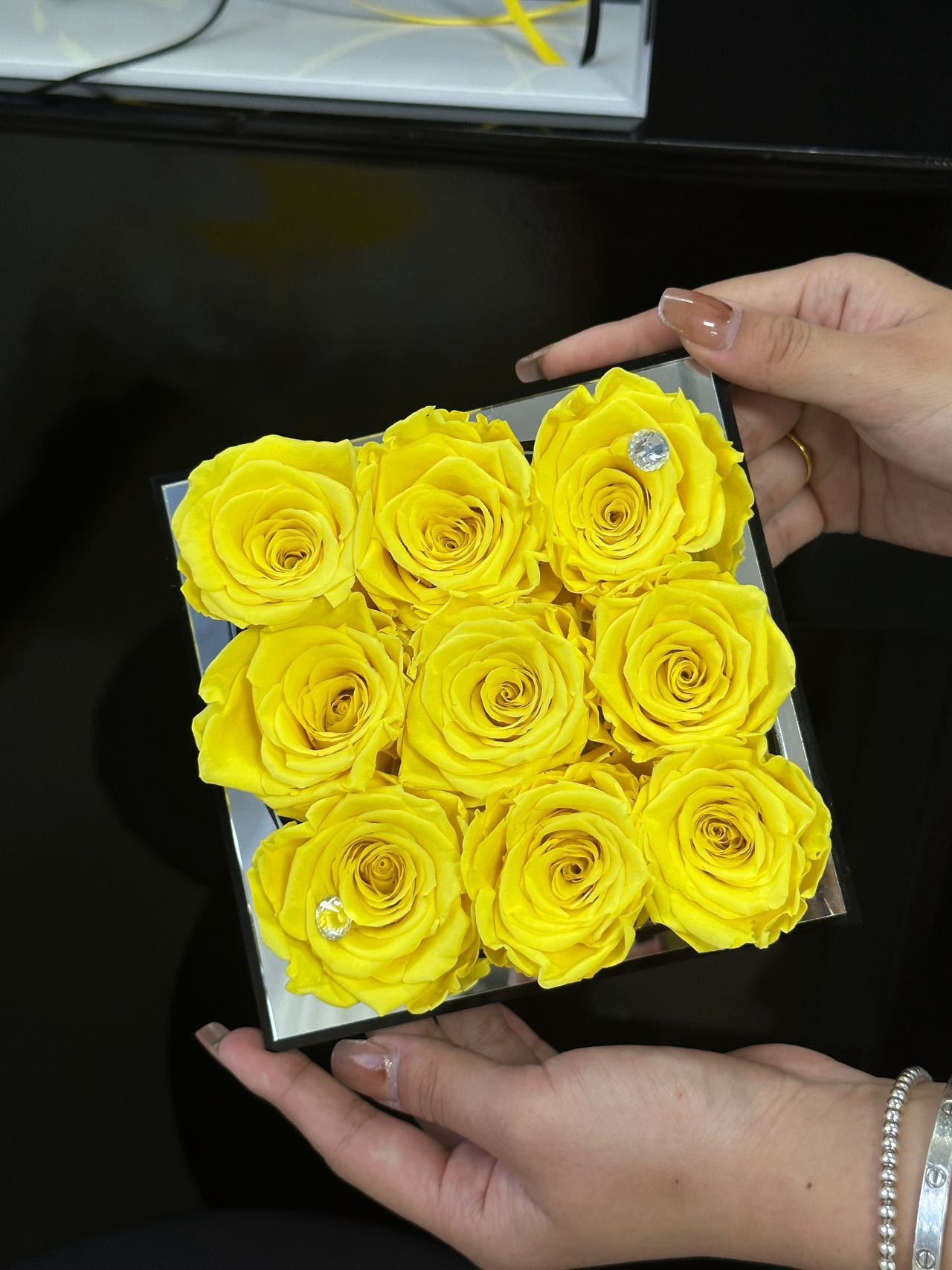 Nove fiori piccola scatola quadrata 15*15*8cm