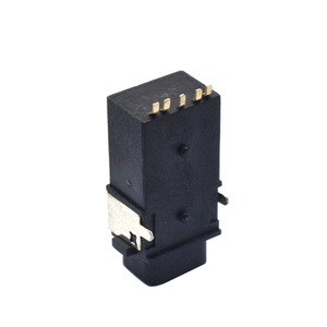 Factory Direct Sales 5 Pin PJ-825 Phone Jack IP67 Headphone <strong>Socket</strong> Female Connector Customizable 0.5A <strong>12</strong> <strong>V</strong> ROHS - Product Image 3