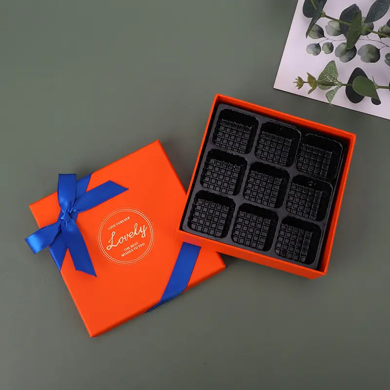 Personalizado hot stamping logotipo Pequeno Luxo Partido Convite Favores Doce Embalagem Presente De Casamento Doces Chocolate Caixa Com Fita