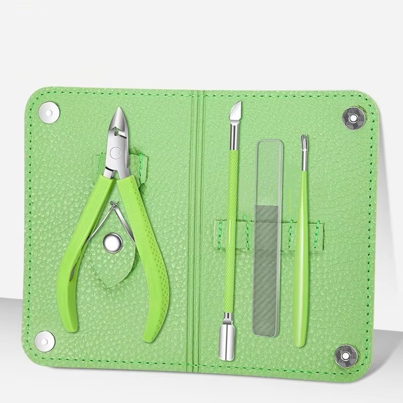Ensemble de 4 coupe-ongles pour peaux mortes vertes, étui en cuir