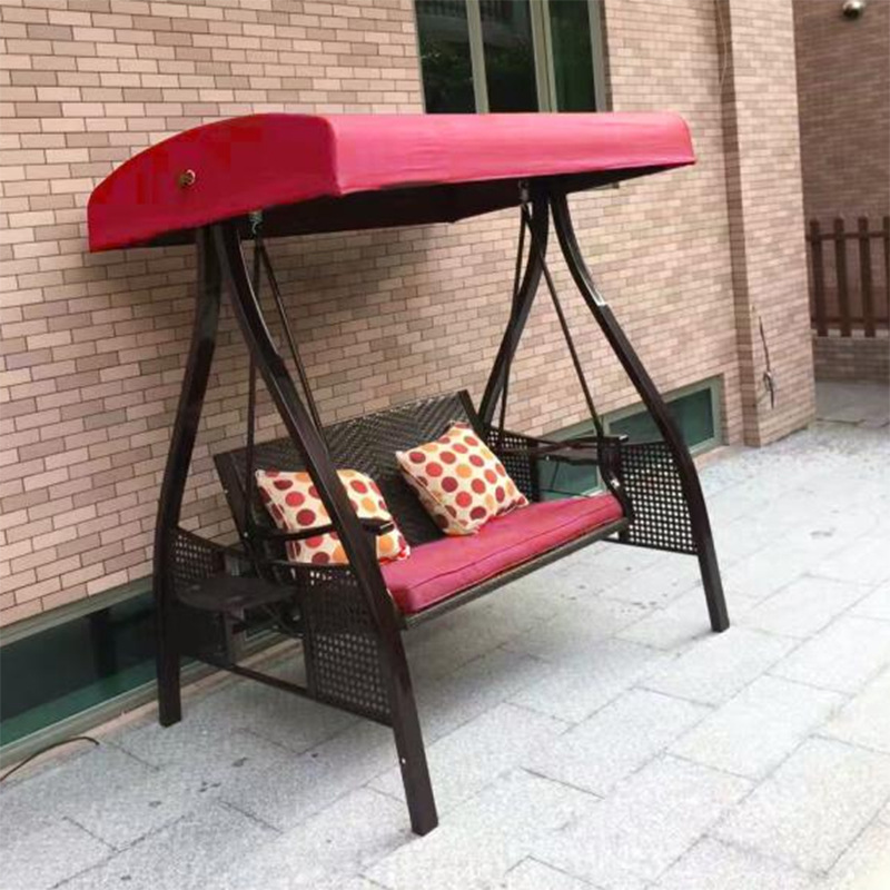 Columpio clásico doble de frijol rojo.