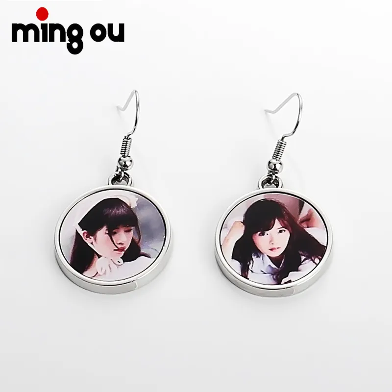 Idées de cadeaux saint valentin 2024 nouveau Style beauté femmes Sublimation blanc rond métal Photo boucles d'oreilles