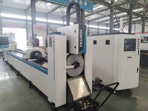 2つの空気圧チャック1.5kw 2kw 3kw Cnc自動ローディングすべてのタイプ金属パイプ処理SF6016Tファイバーレーザー切断機 - Product Image 3