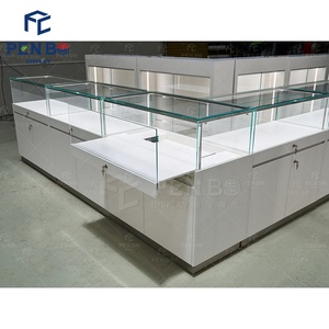 ร้านขายเครื่องประดับ นาฬิกา เฟอร์นิเจอร์ ออกแบบได้ตามต้องการ ตู้โชว์เครื่องประดับไม้ พรีเมียม ทำจากไม้อัด กระจกกันกระสุน พร้อมกุญแจล็อค - Product Image 6