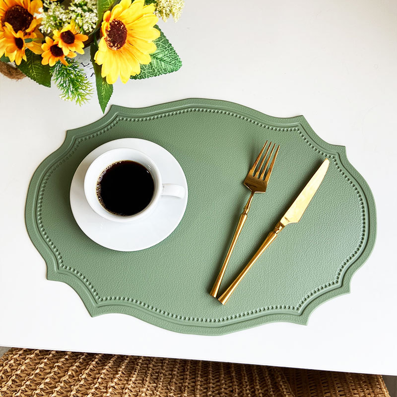 Light green (Irregular shape)