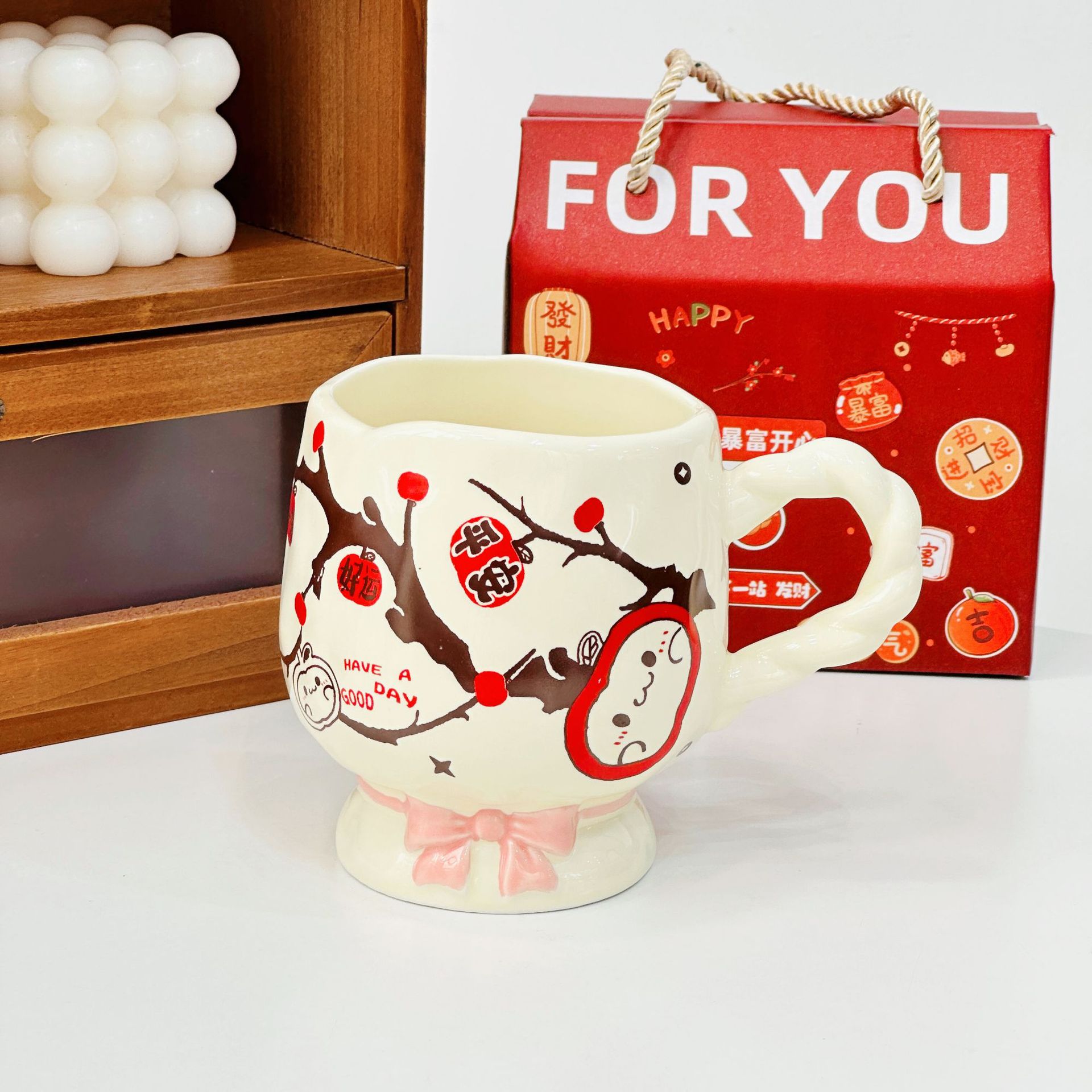 Ping an small apple goblet small gift box